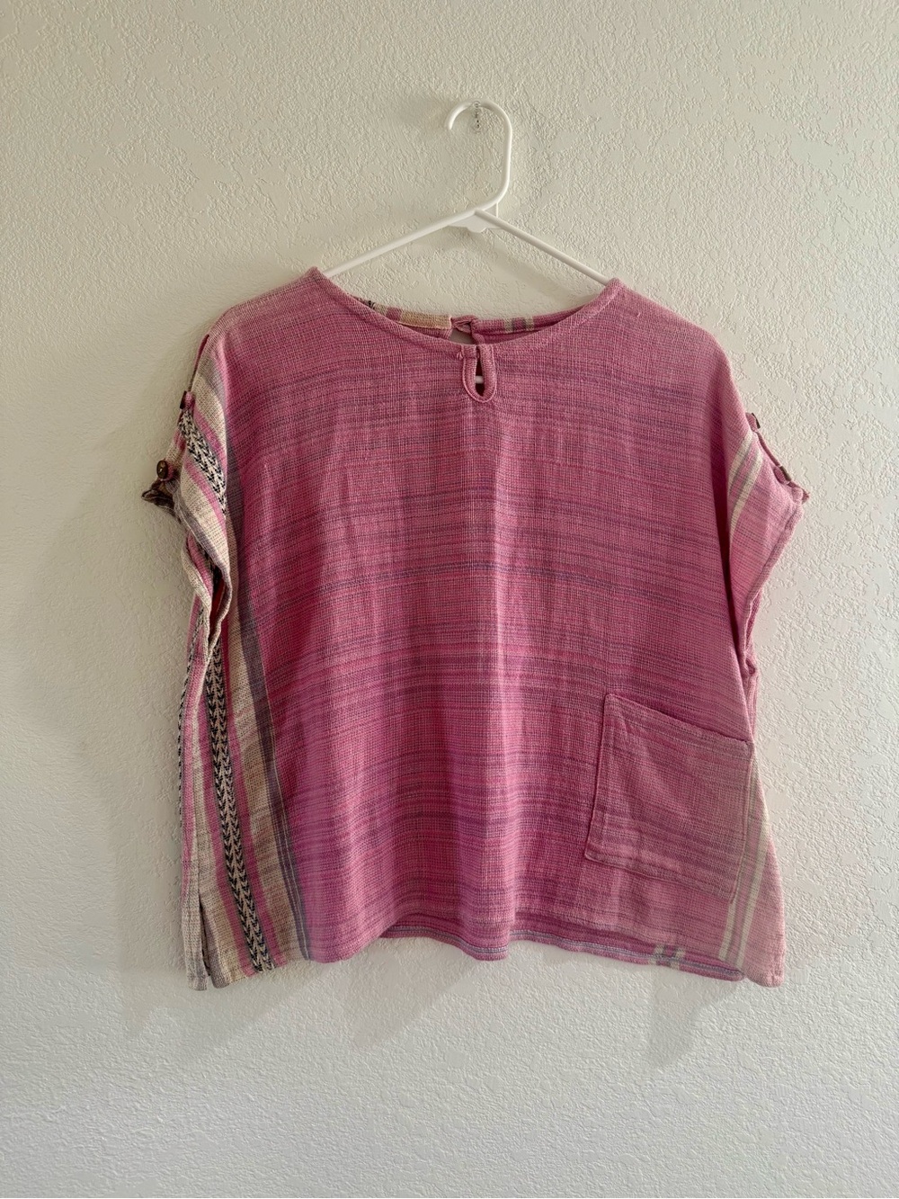 Relaxed Pink Short-Sleeve Tunic with Side Stripe Detail